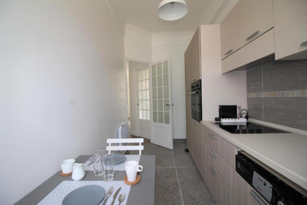Nice Renting - Notre Dame - Cosy Loft Perfect View On The Roofs Eksteriør bilde