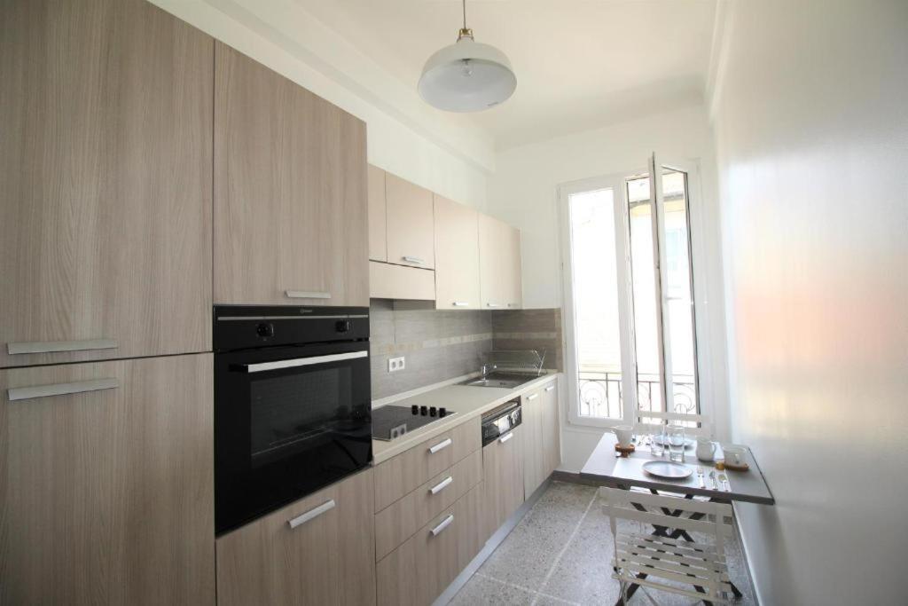 Nice Renting - Notre Dame - Cosy Loft Perfect View On The Roofs Eksteriør bilde