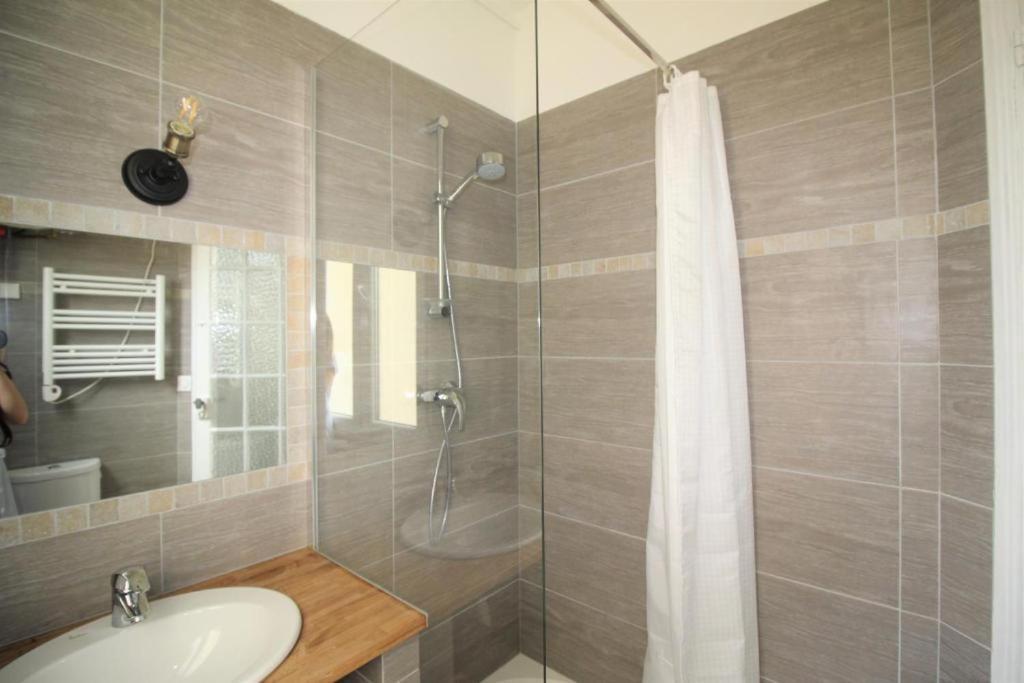 Nice Renting - Notre Dame - Cosy Loft Perfect View On The Roofs Eksteriør bilde